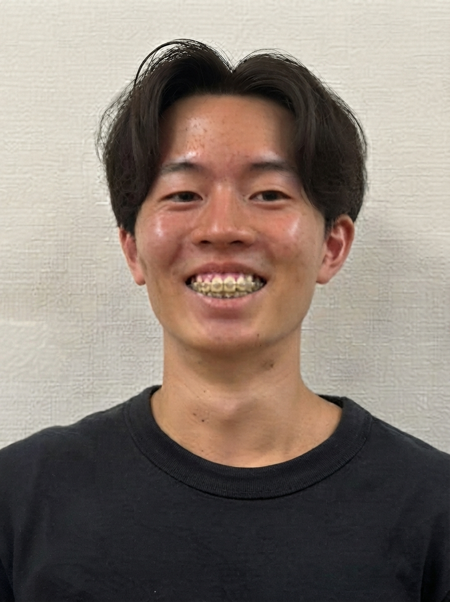 村上　智紀